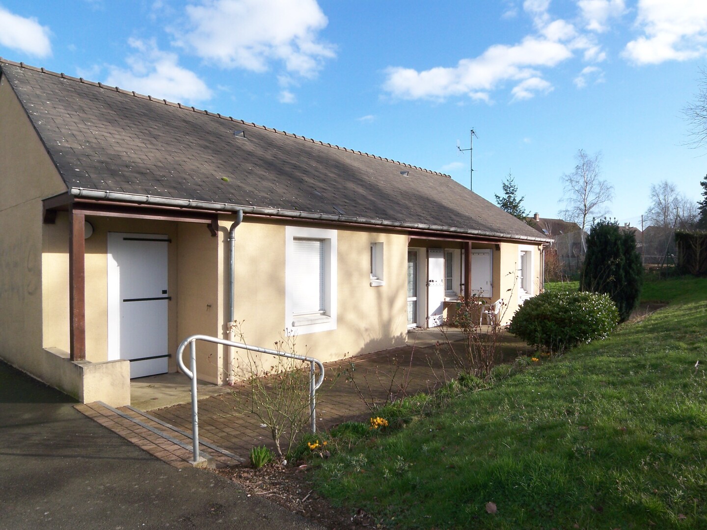 72_Trangé_Rue de la Mairie.jpg